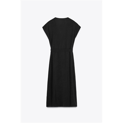 FLOWING DRESS WITH BELT