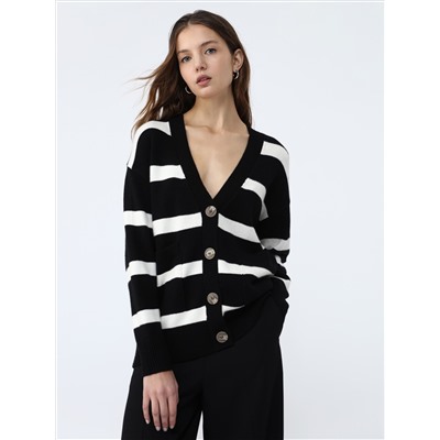 KNIT CARDIGAN