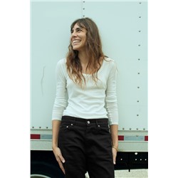 ZW RELAXED HIGH-WAIST JEANS