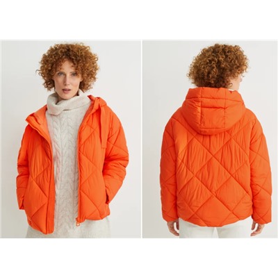 Quilted jacket with hood - recycled