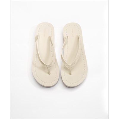 Beachwear platforms