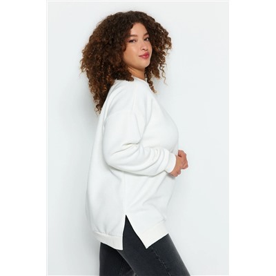 Bej Kalın İçi Polarlı Yırtmaçlı Oversize/Bol Kesim Örme Büyük Beden Sweatshirt TBBAW24AO00003