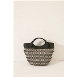 Bolso mediano rafia flecos negro
