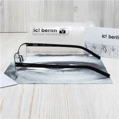IB00002 - Оправа ic!Berlin Alwin C. black &#43 футляр