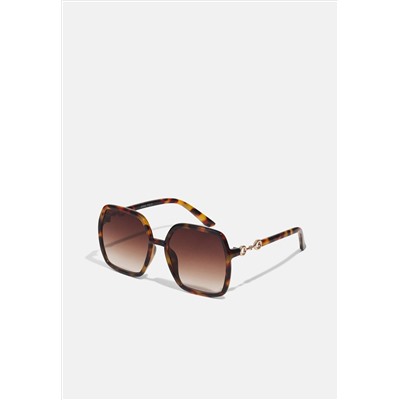 Anna Field Sunglasses - brown