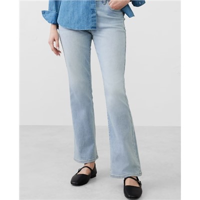 Kick Flare Mid-Rise Jean