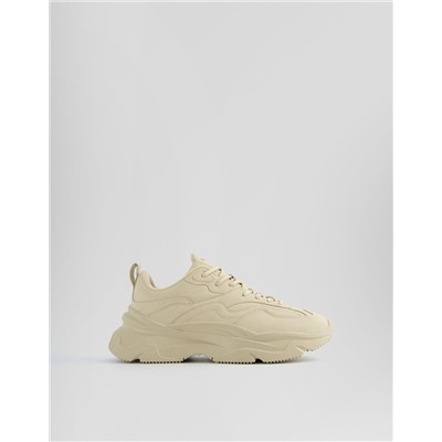 Chunky trainers with topstitching detail