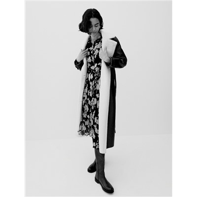 Kleid mit Plisseerock