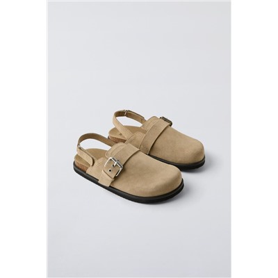 LEATHER CLOGS