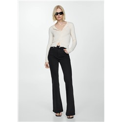 Jeans flare tiro alto