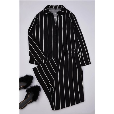 Siyah Çizgili Gömlek Yaka Paçası Yırtmaçlı Dokuma Pijama Takımı TBBAW25AI00012