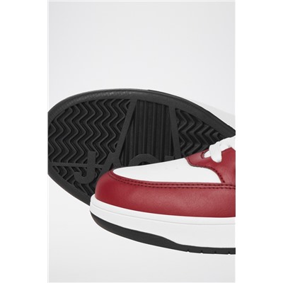 Zapatillas Blanco y burdeos