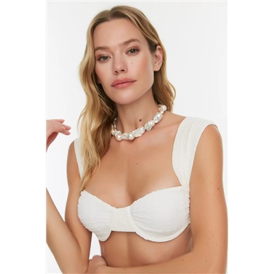 Trendyolmilla Ekru Balkonet Dokulu Bikini Üstü TBESS21BU0161