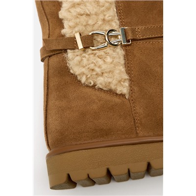 FAUX SHEARLING AND LEATHER FLAT ANKLE BOOTS