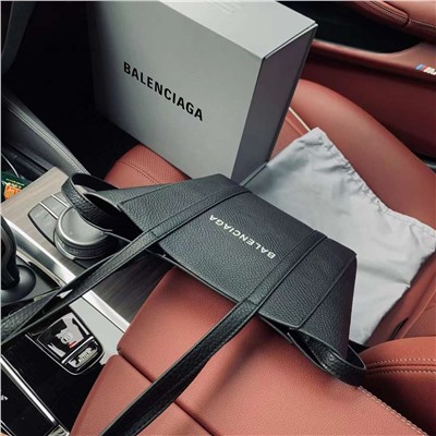 Универсальная женская сумка Balenciag*a  Реплика 1:1