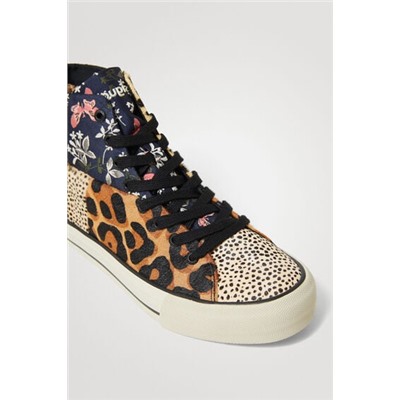 Sneakers caña alta patch piel