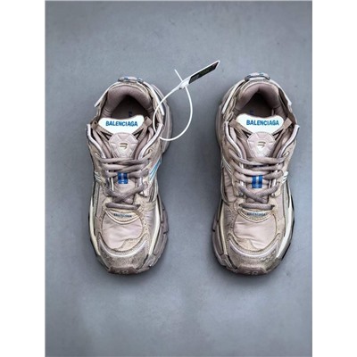 Кроссовки BALENCIAG*A Runner Sneaker