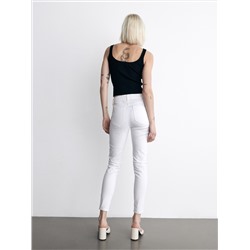 Push-up-Jeans im Slim-Fit