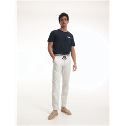 Chinohose mit hohem Baumwollanteil
