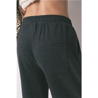 Pantalón largo carrot felpa fina gris