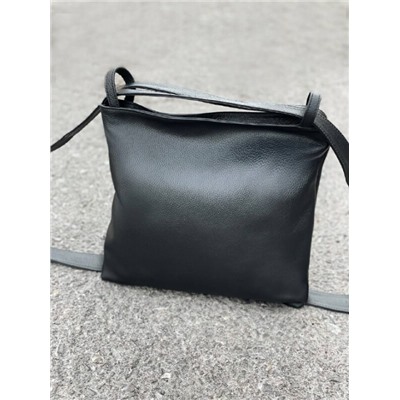 PELLE 17-04 (790) ЧЁРНЫЙ
