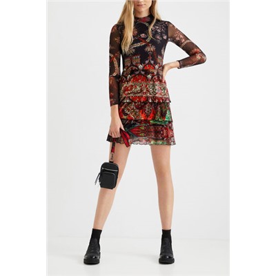 Vestido corto volantes