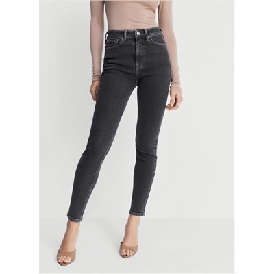 Jeans skinny tiro alto  -  Mujer | MANGO OUTLET España