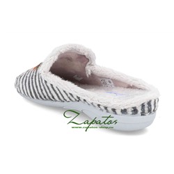 Женские домашние тапочки BE RELAX · 326