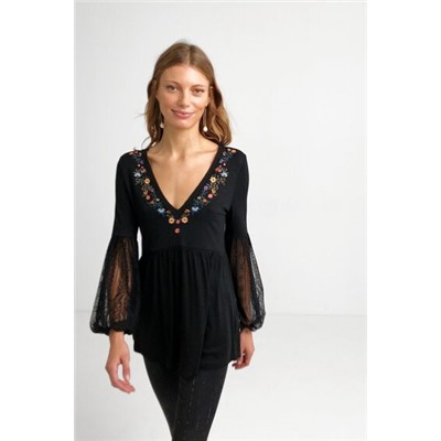 Camiseta avolantada flores