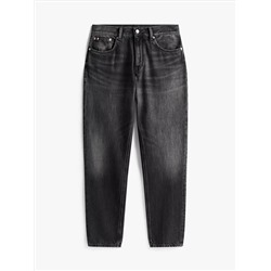 Tapered Relaxed Black Wash Jean