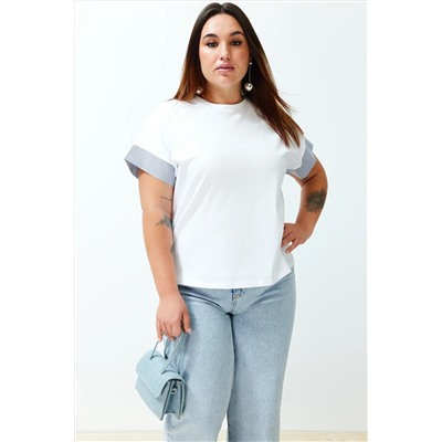 Beyaz Oversize Kolda Çizgili Poplin Kumaş Detaylı %100 Pamuk Örme Büyük Beden T-Shirt TBBSS24BF00001