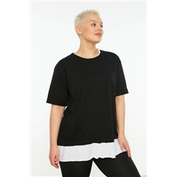 Trendyol Curve Siyah Boyfriend Fit Alttan T-shirt Çıkma Görünümlü %100 Pamuk Örme Büyük Beden T-Shirt TBBSS22TS0727