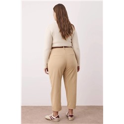 Bej Yüksek Bel Kemerli Mom Fit Denim Büyük Beden Jeans TBBAW26CJ00026