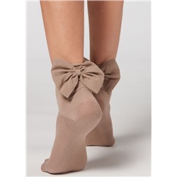 Kurze Socken mit Schleife