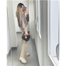 PELLE · 2704 cuero