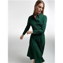 Kleid mit Gürtel