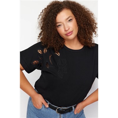 Siyah Brode Detaylı Basic %100 Pamuk Örme T-shirt TBBSS24BF00055