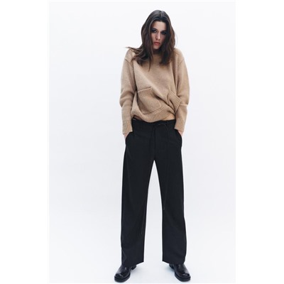 KNIT SWEATER WITH POCKETS