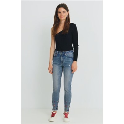 Pantalón vaquero skinny tobillero