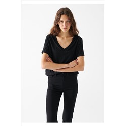 Mavi V Yaka Siyah Basic Tişört Loose Fit / Bol Rahat Kesim 166248-900