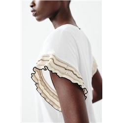 T-SHIRT EMBELLISHED WITH RHINESTONES