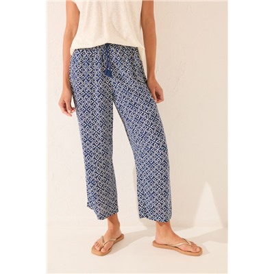 Pantalón Capri estampado sello