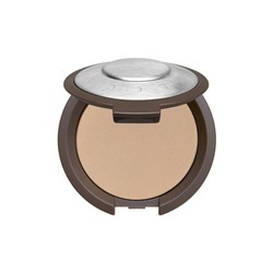 BECCA Cosmetics Multi Tasking Perfecting Powder - Beige