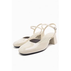 ZAPATO TACÓN ANCHO ACHAROLADO