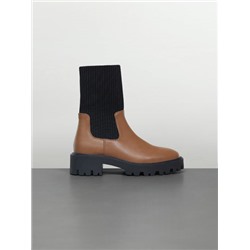 SOCK ANKLE BOOTS WITH TRACK SOLES