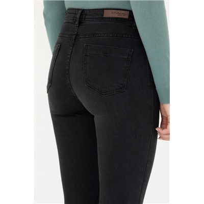 Kadın Siyah Jean Pantolon