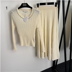 Трикотажный  костюм с юбкой   Brunell*o Cucinell*i