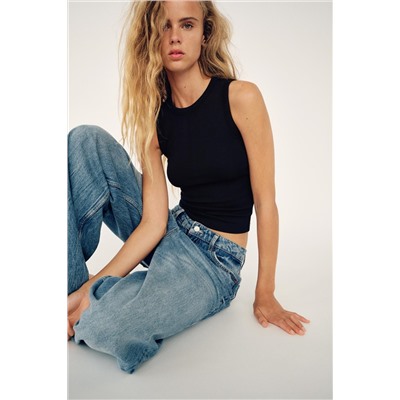 SLEEVELESS RIBBED TOP