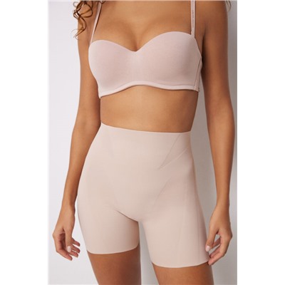 Pantalón corto reductor y push up nude