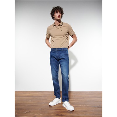 Jeans im Slim-Fit mit Wascheffekt